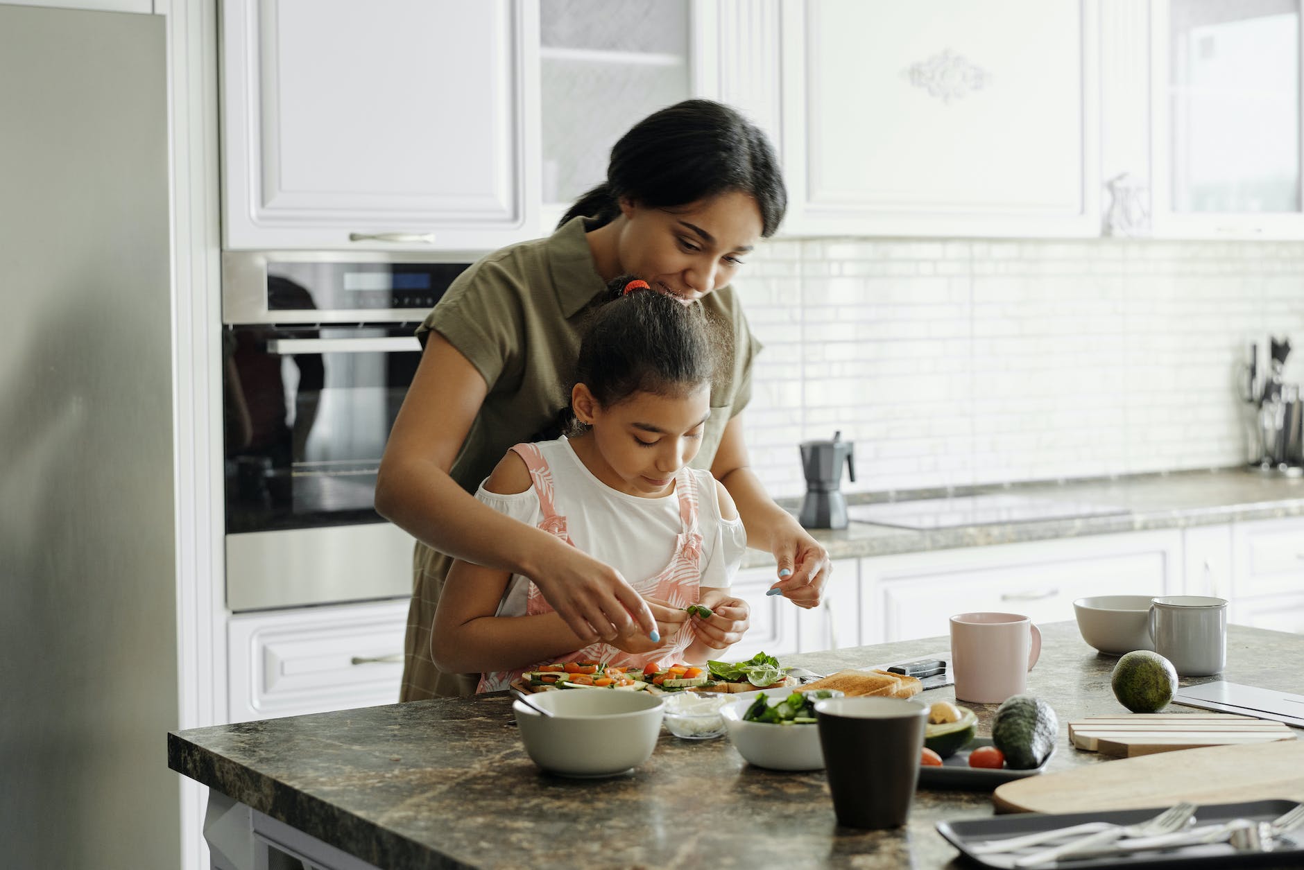 Easy Meal Planning Tips for Busy Moms