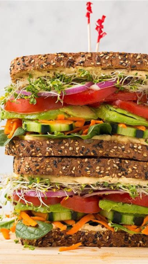 veggie and hummus sandwich-lunch idea for work